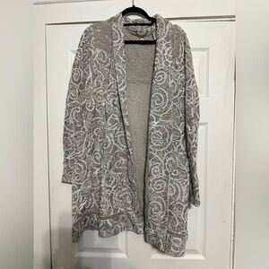 BKE Boutique Elegant Gray Patterned Women's Sweater